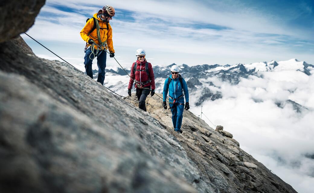 Kitzsteinhorn: Glacier ski & sightseeing in Kaprun, Austria - Kitzsteinhorn