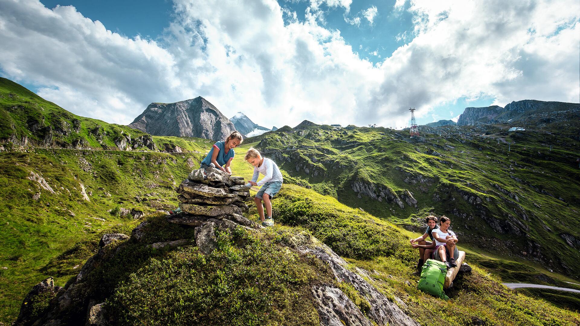 Hiking At The Kitzsteinhorn In Kaprun Kitzsteinhorn