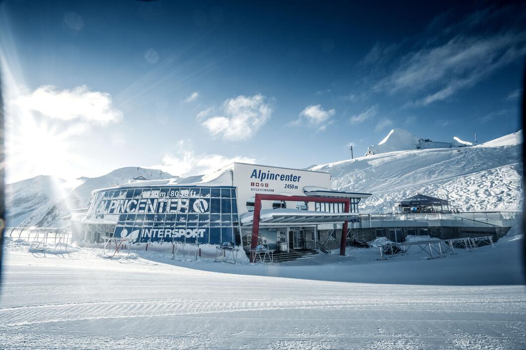 Kitzsteinhorn Alpincenter 2.450 m (c) Kitzsteinhorn